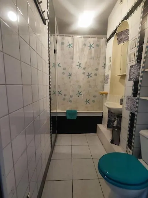 Facile D'acces Et Entretenu Par Femme De Menage Apartment Paris